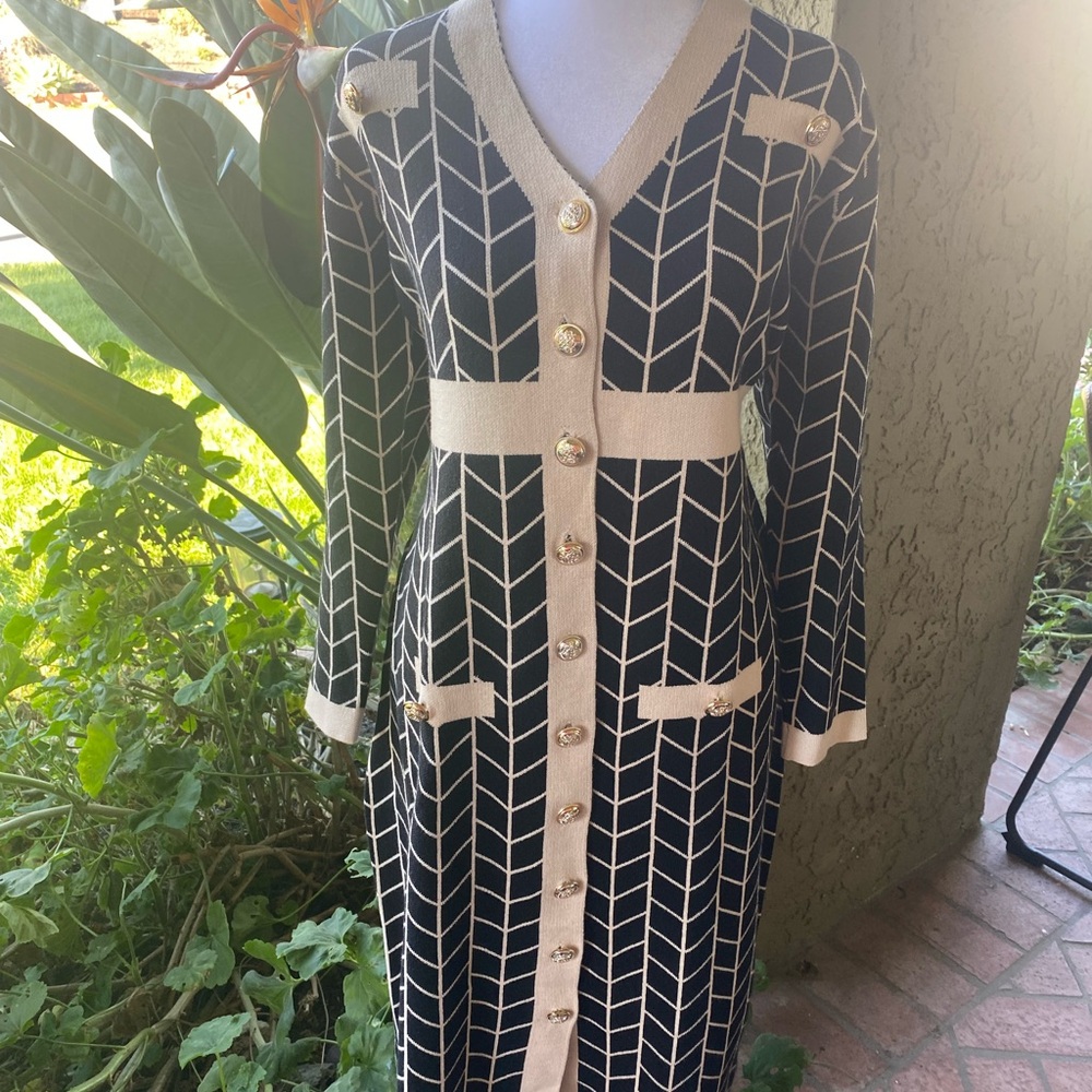 Elegant Black and Cream Sweater Dress